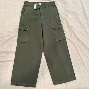 J. Crew green cargo pants - size 28